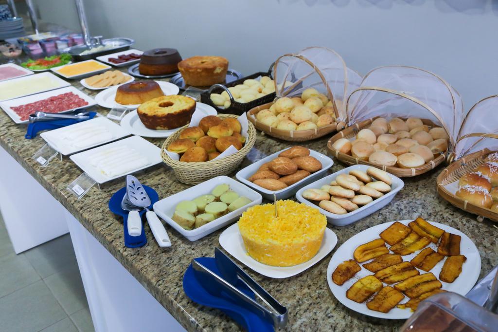Hotel Porto Do Sol Caetite Екстер'єр фото
