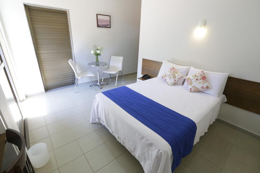 Hotel Porto Do Sol Caetite Екстер'єр фото