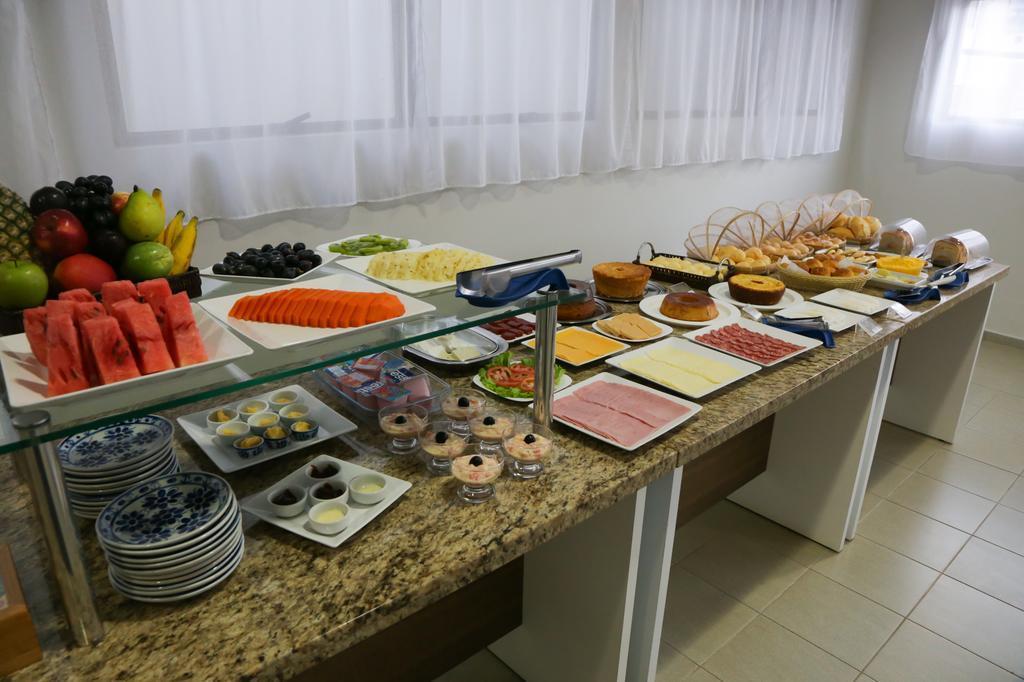 Hotel Porto Do Sol Caetite Екстер'єр фото